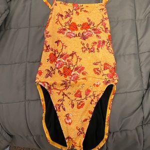 Jolyn swimsuit size 26